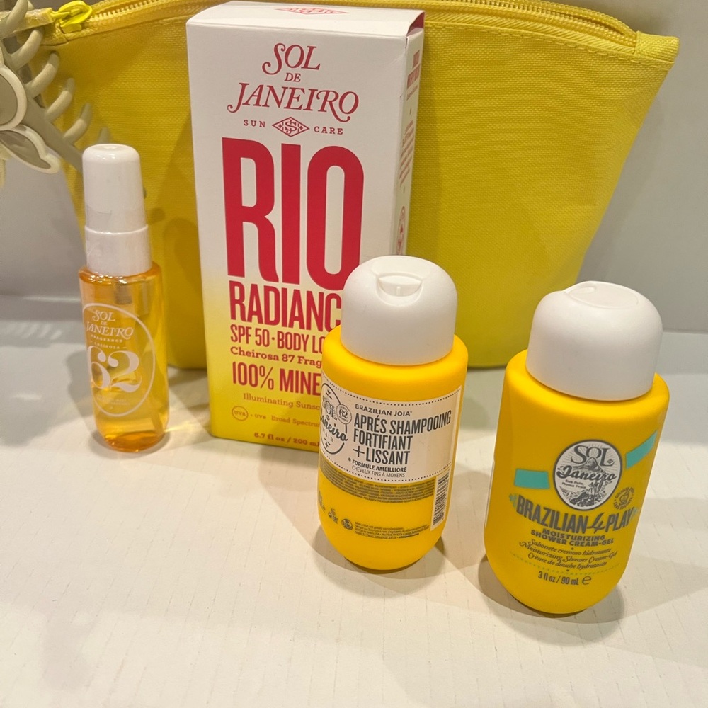 Sol de Janeiro Gift Set